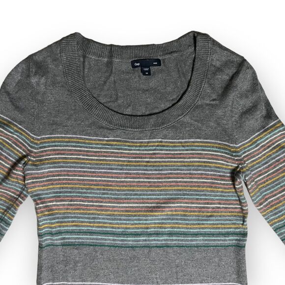 Gap Women's "Crazy" Gray & Multicolor Stripe Round Neck Pullover Sweater Size XS - Picture 3 of 12